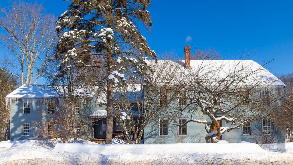 Photo of 36 Old Henniker Road, Hopkinton, NH 03229 (MLS # 5078112)