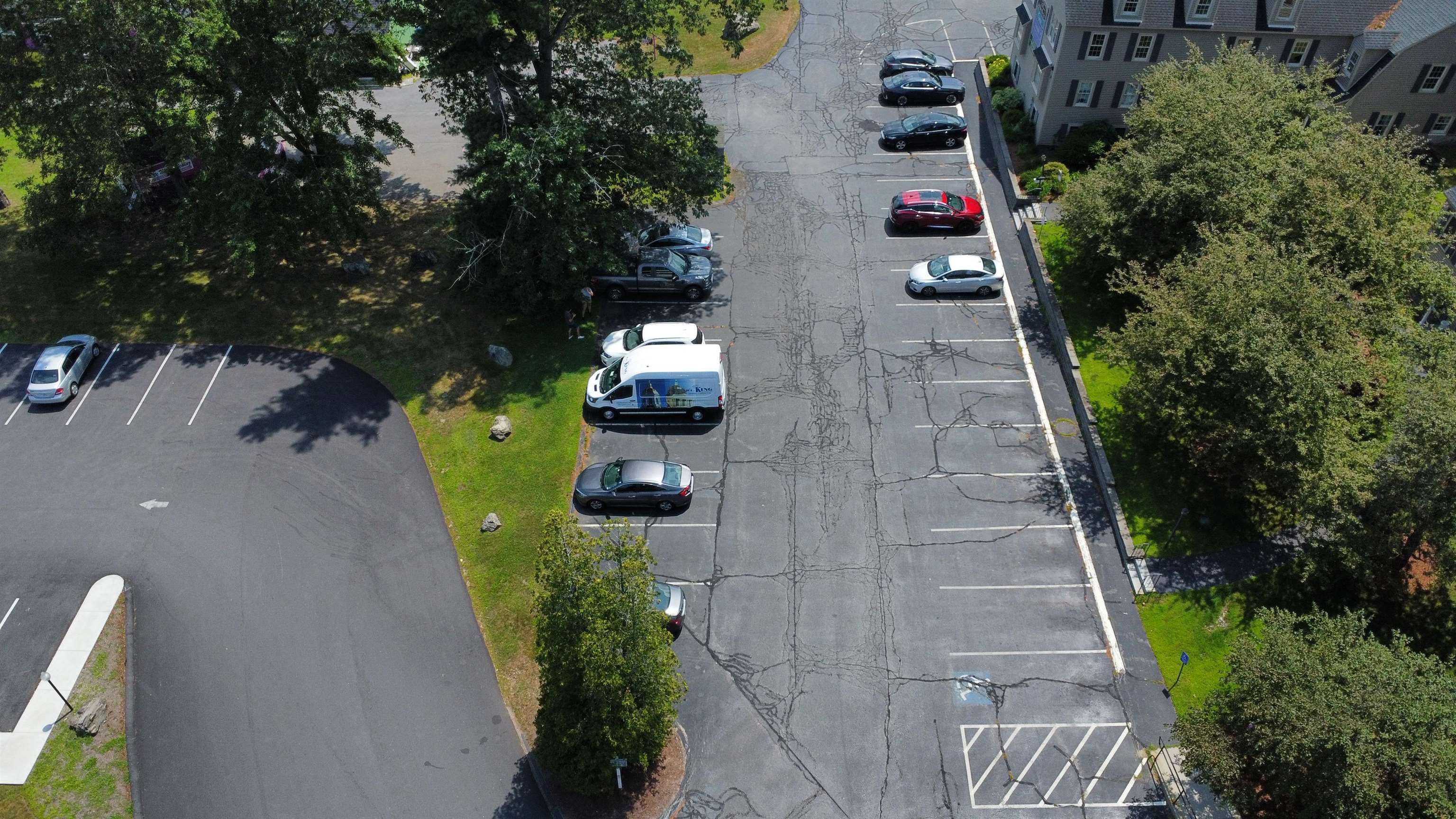 2 Mound Court