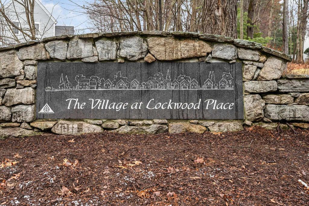 Photo of 61 Barbara Lane, Hudson, NH 03051 (MLS # 5082921)