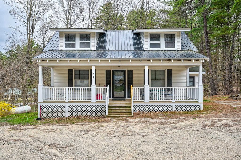 Photo of 37 Cranmore Road, Conway, NH 03860 (MLS # 5089239)
