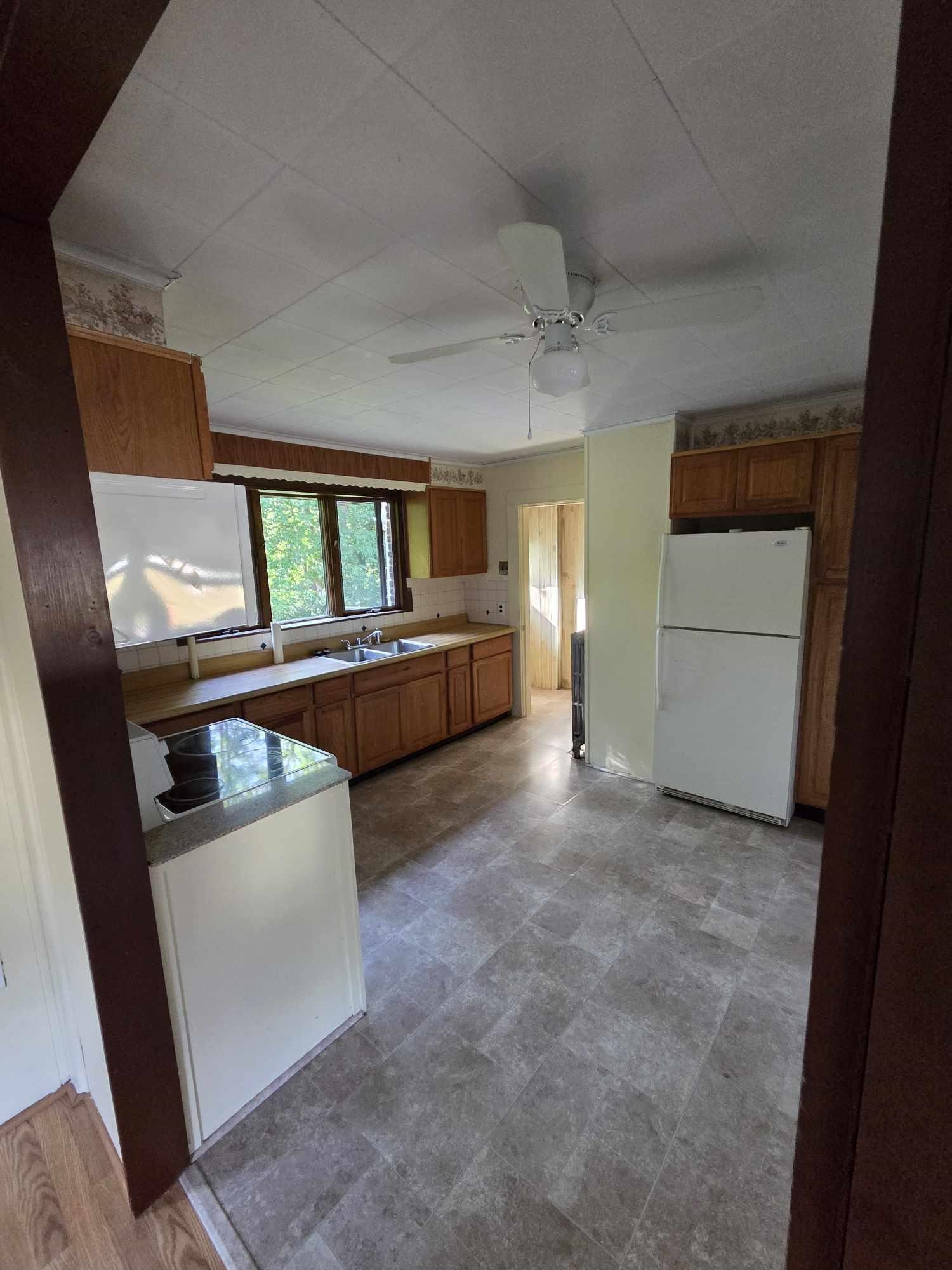 Rochester, New Hampshire 03867, United States, 2 Bedrooms Bedrooms, ,1 BathroomBathrooms,Residential,Active,176253