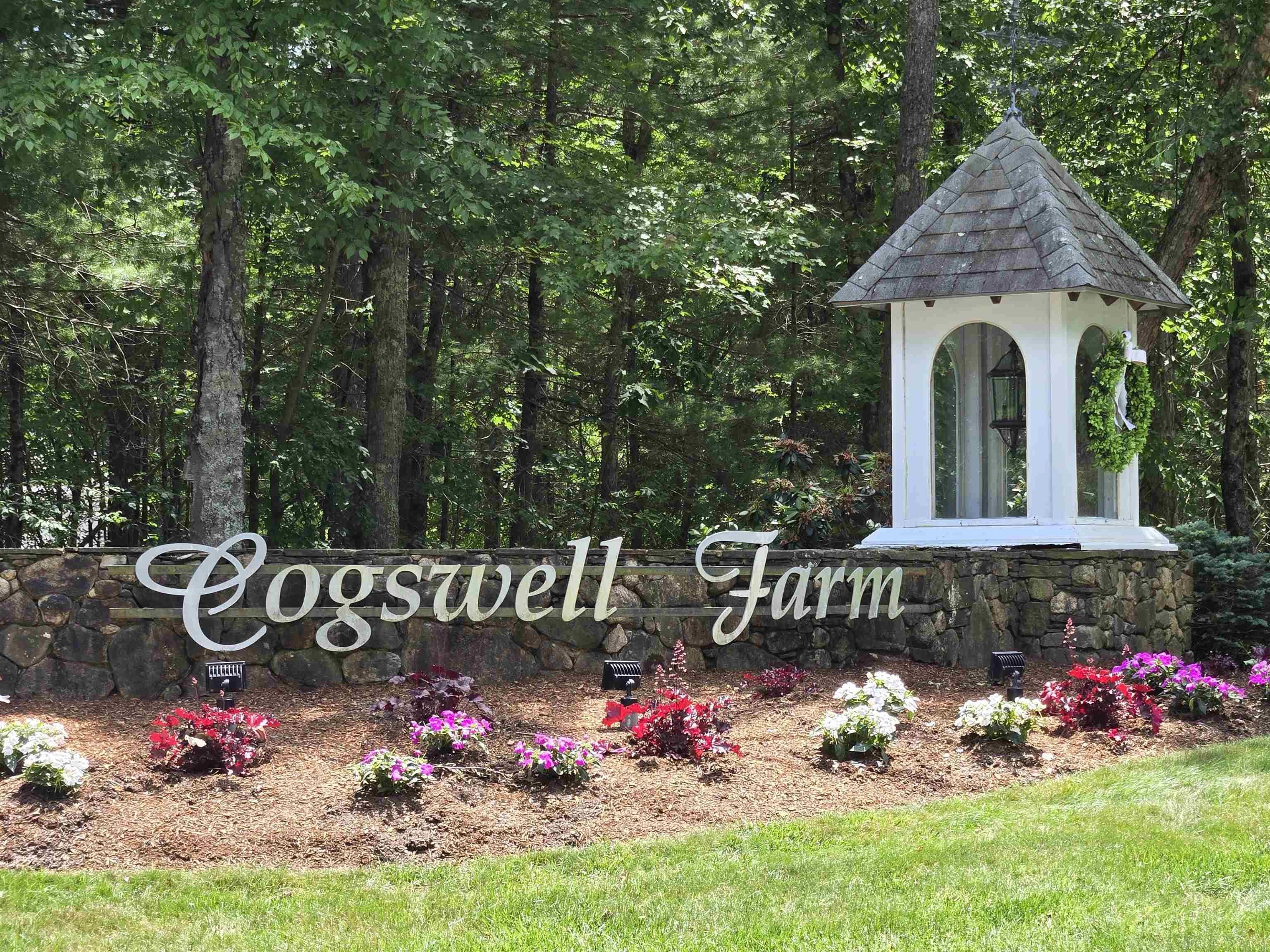 14 Steeple View Drive