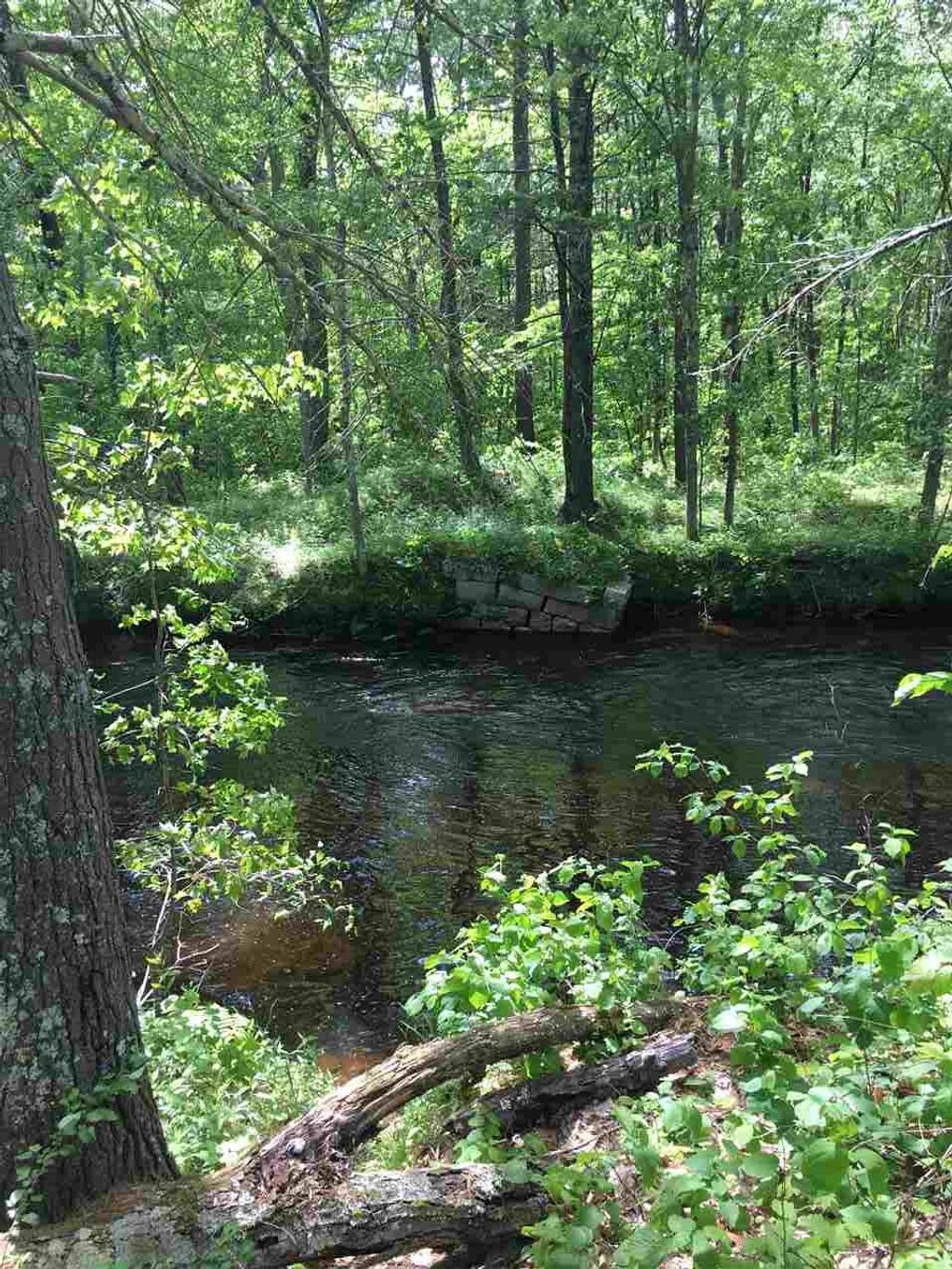 Photo of 91 Whittemore Road, Pembroke, NH 03275 (MLS # 5026378)