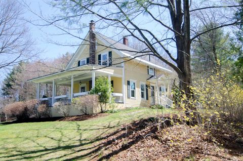 353 Mount Vernon Street Newport City VT 05855