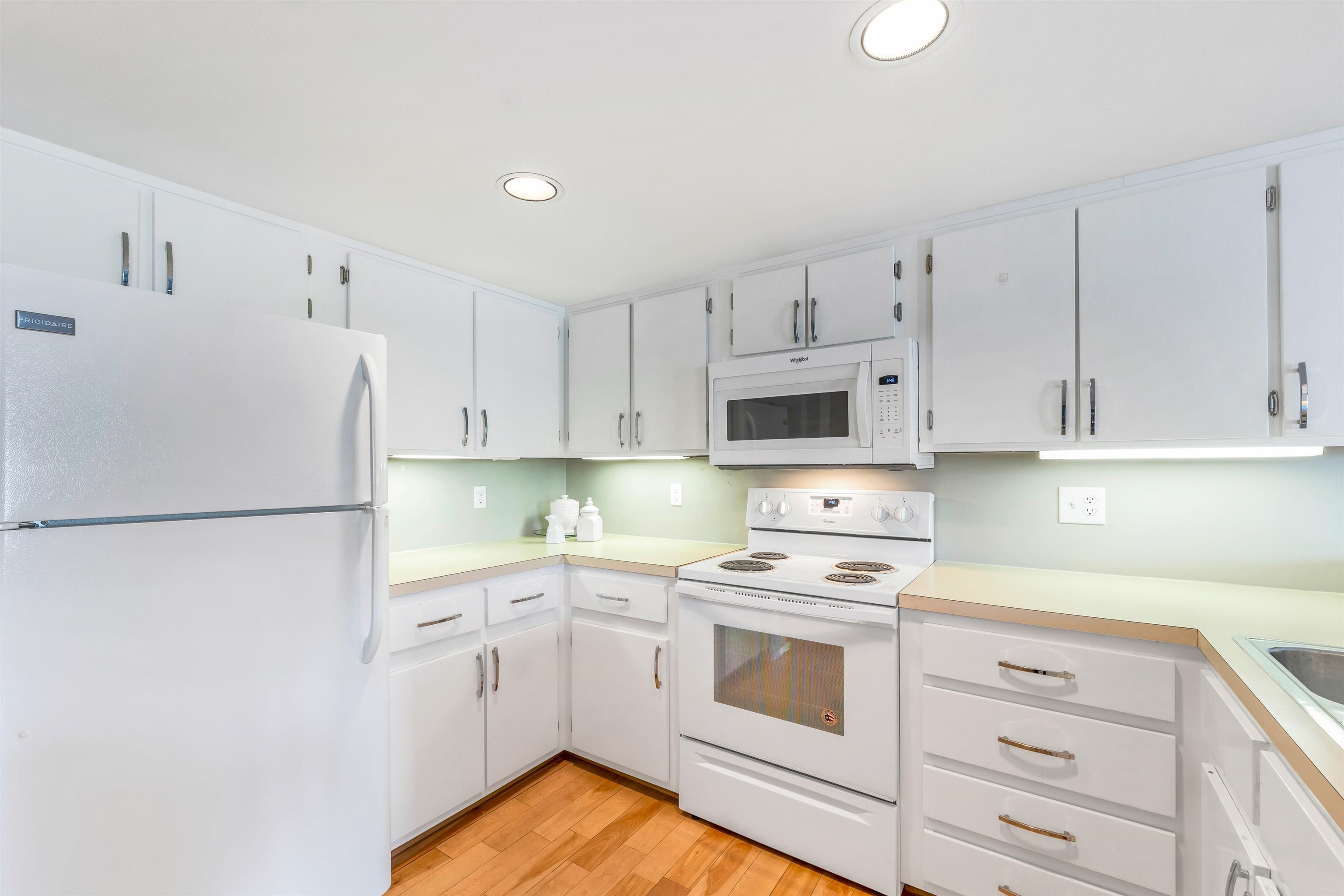 51 Mill Street 6