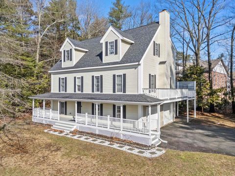 4 Autumn Way Seabrook NH 03874