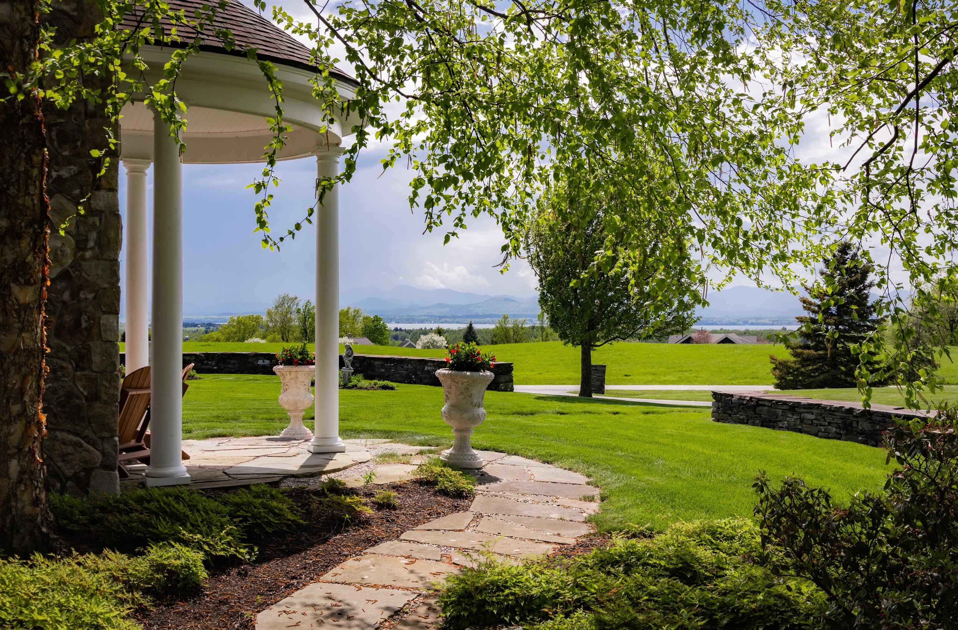 400 Crosswinds Road