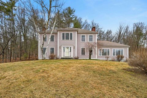 31 Gage Road Bedford NH 03110