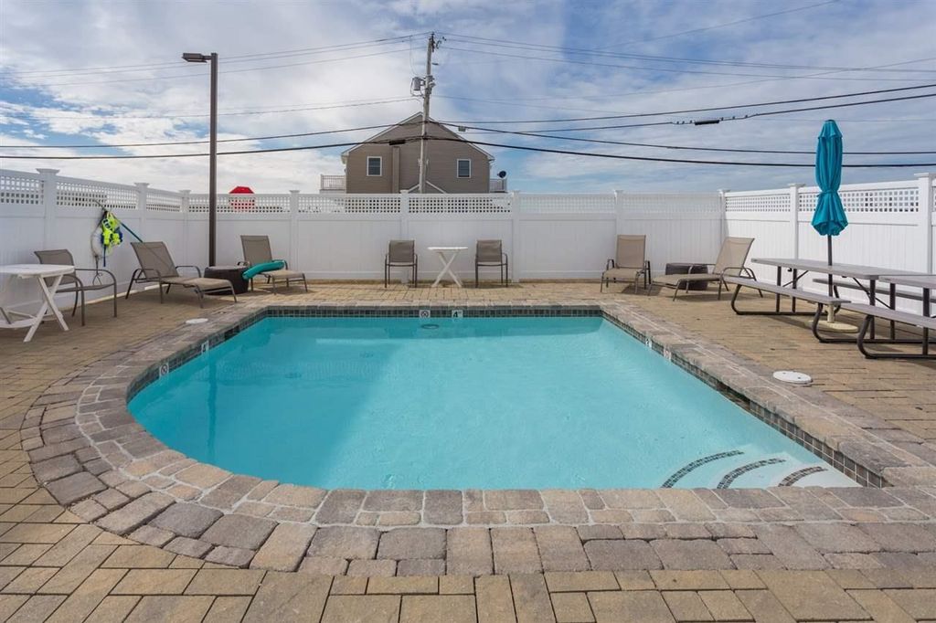 Photo of 580 Winnacunnet Road #205, Hampton, NH 03842 (MLS # 5089440)