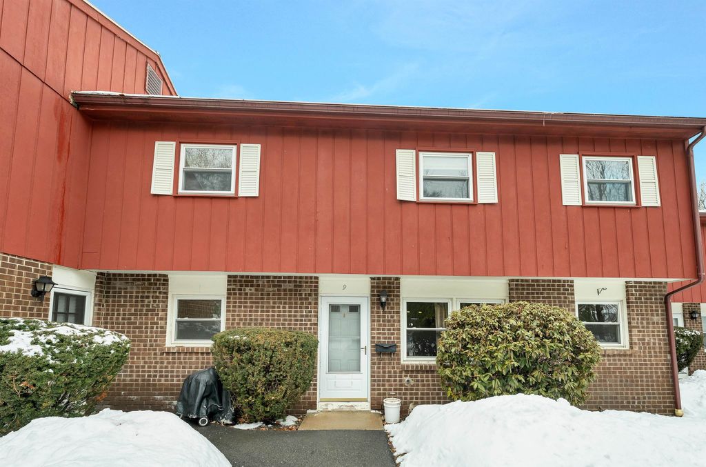 Photo of 30 South Street #9, Laconia, NH 03246 (MLS # 5078698)
