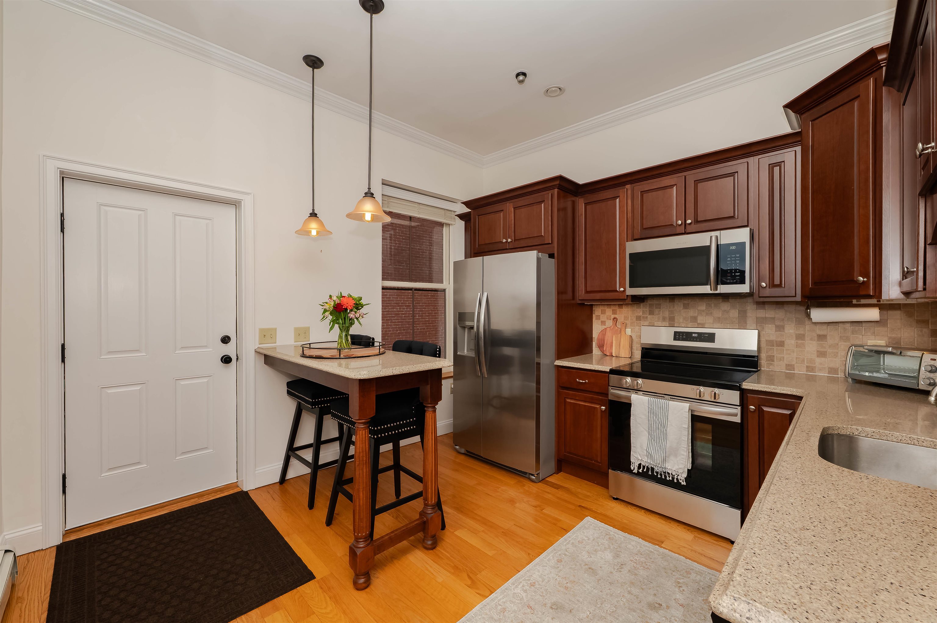 401 State Street 213