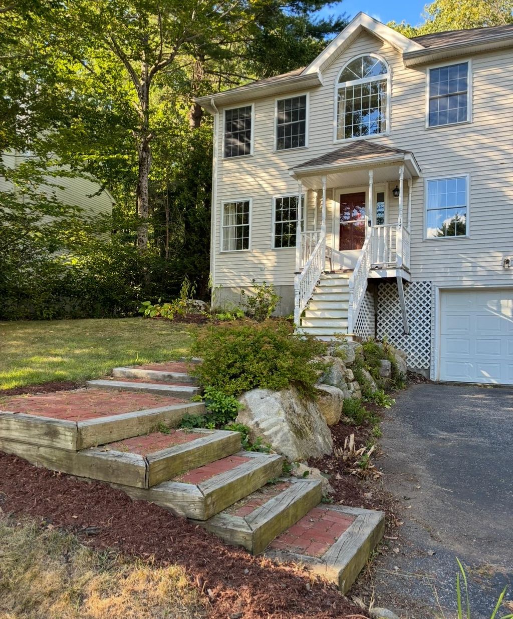 Photo of 17 Meetinghouse Road, Keene, NH 03431 (MLS # 5059406)