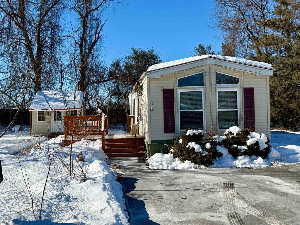 Photo of 19 Grappone Drive, Concord, NH 03301 (MLS # 5076686)