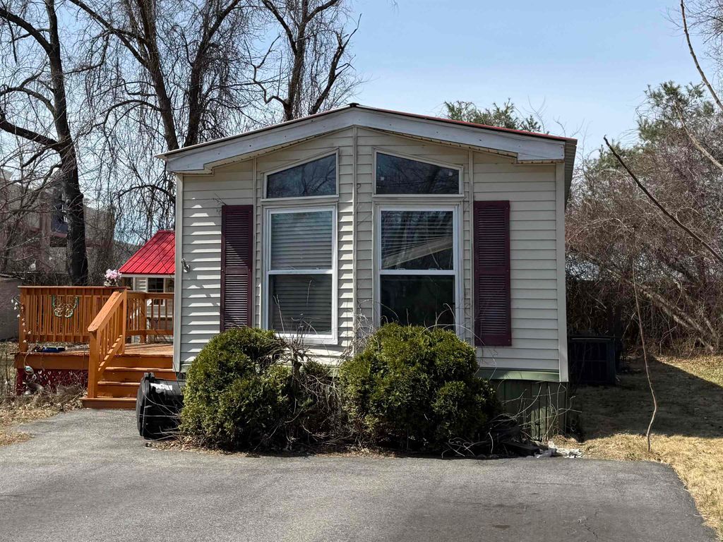 Photo of 19 Grappone Drive, Concord, NH 03301 (MLS # 5076686)