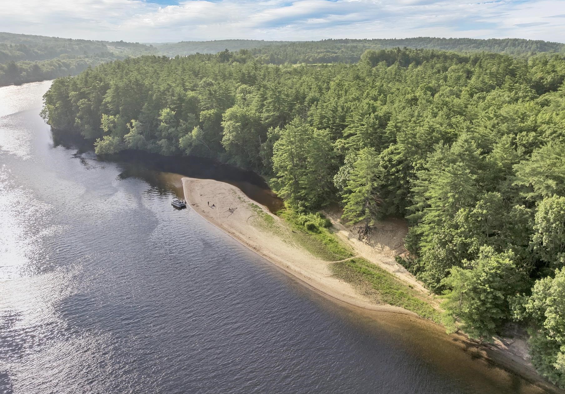 Bow, New Hampshire 03304, United States, 4 Bedrooms Bedrooms, ,3 BathroomsBathrooms,Residential,Active,172848