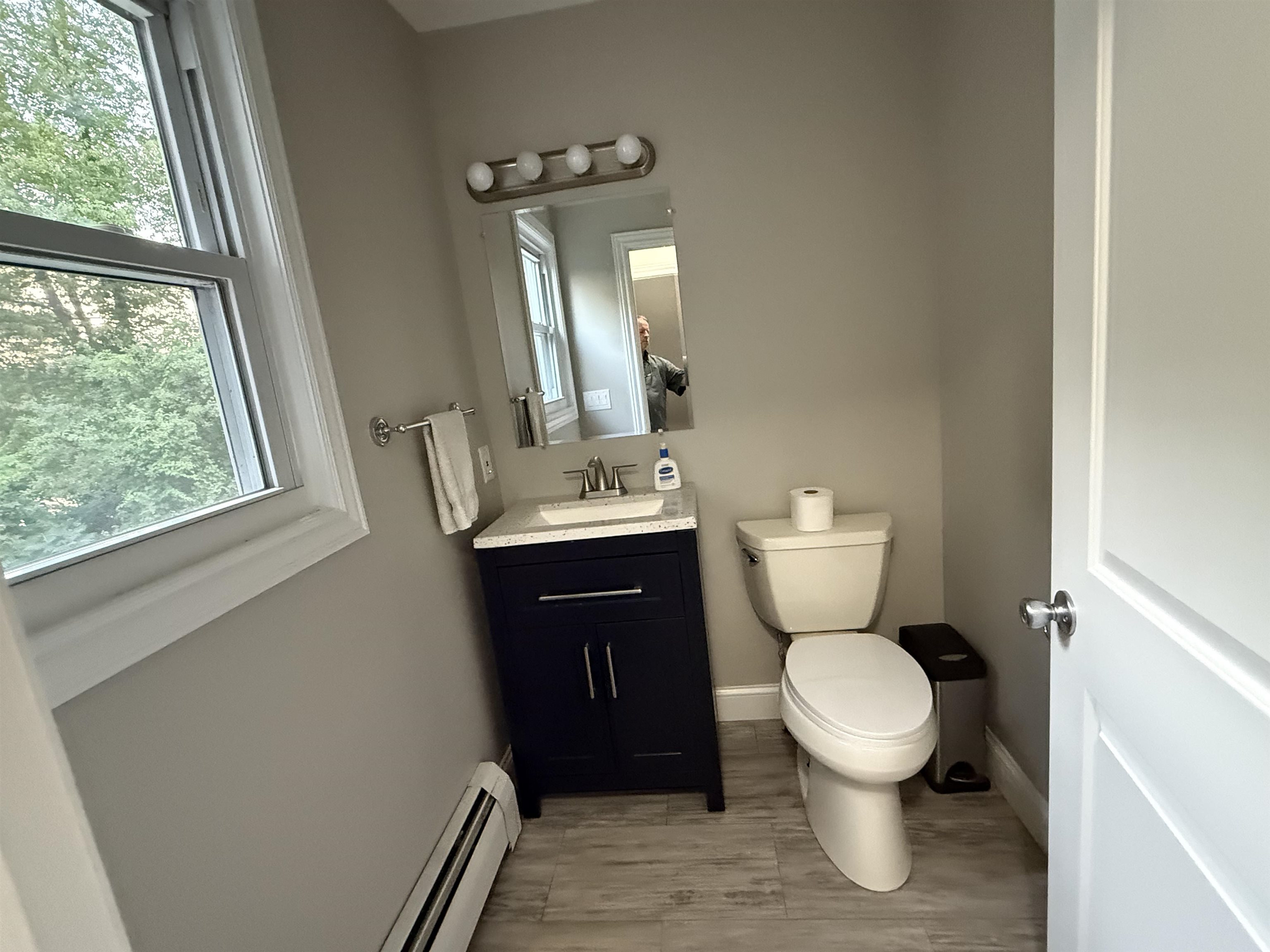 Bow, New Hampshire 03304, United States, 4 Bedrooms Bedrooms, ,3 BathroomsBathrooms,Residential,Active,172848