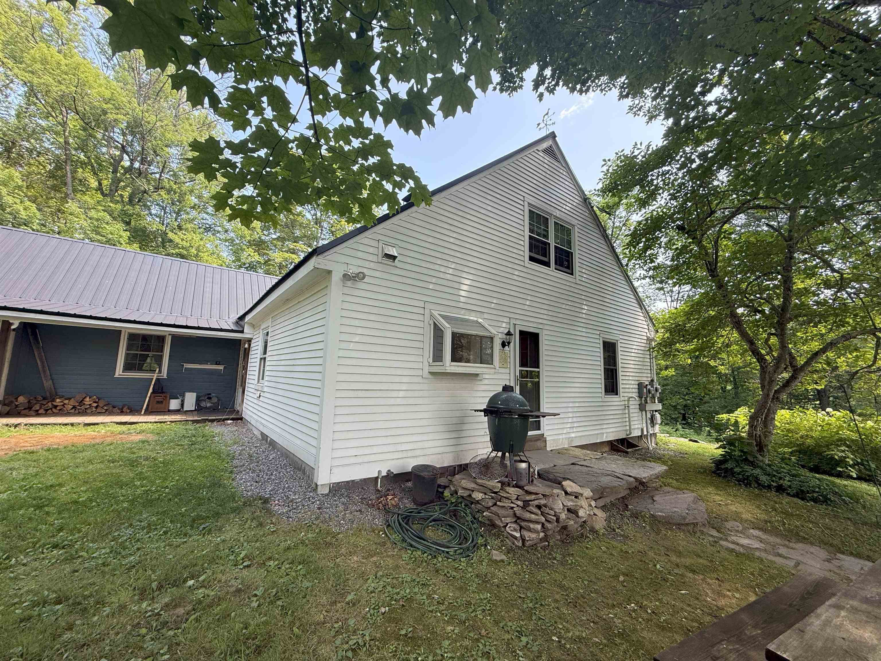 85 Browns Road