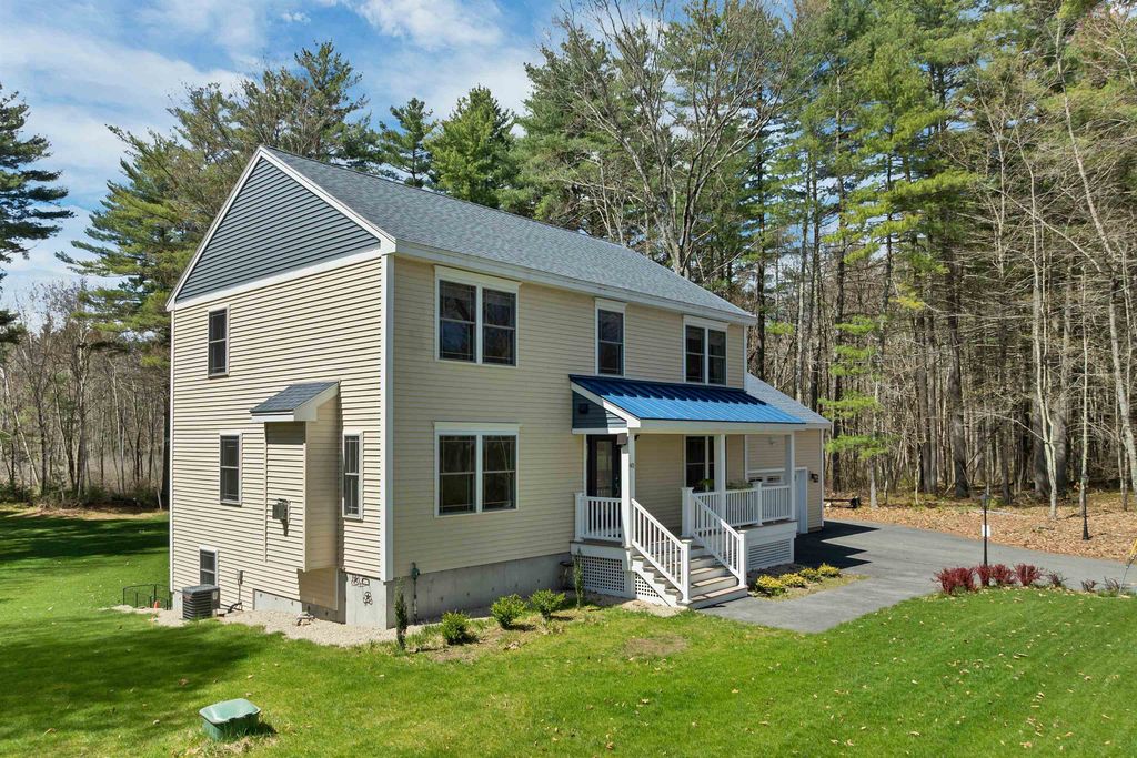 Photo of 40 Mary Ann Avenue, Salem, NH 03079 (MLS # 5086841)