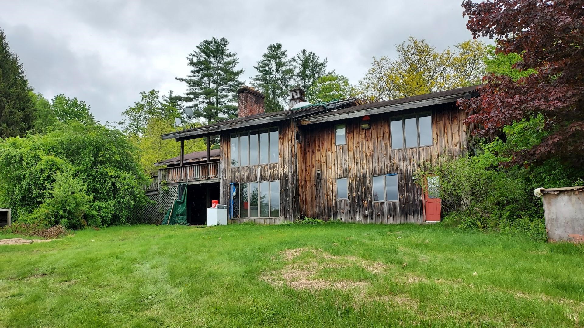 487 River Road