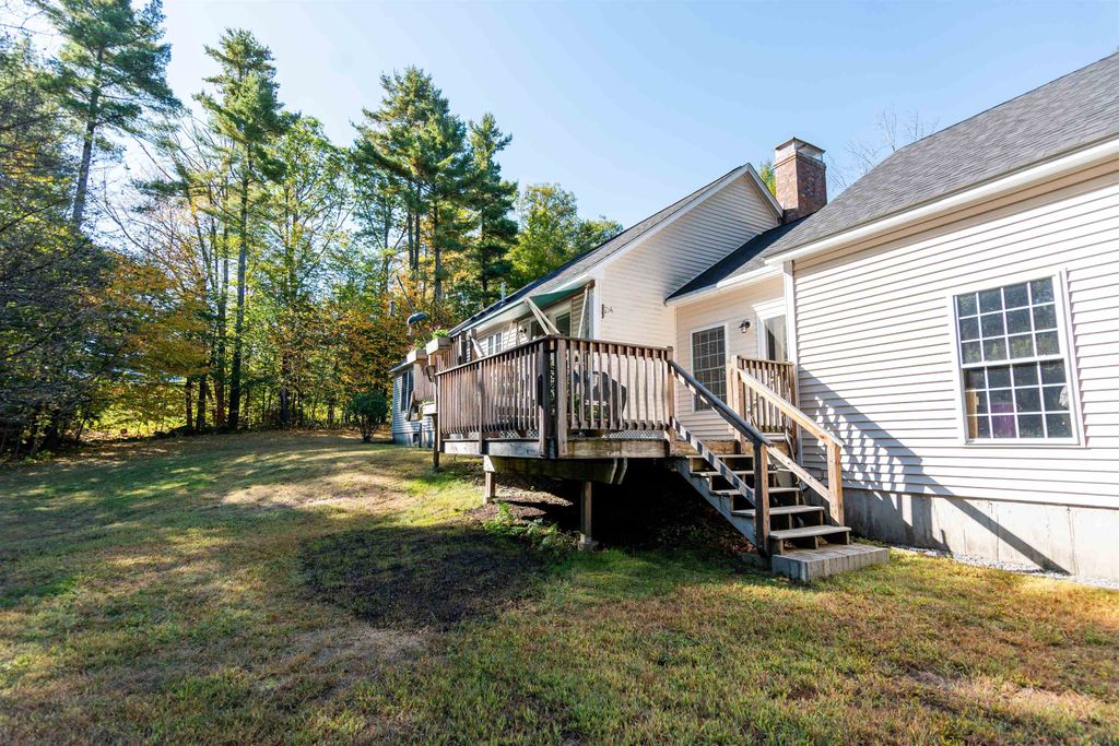 Photo of 17 Jolly Farm Road, Sutton, NH 03221 (MLS # 5064762)
