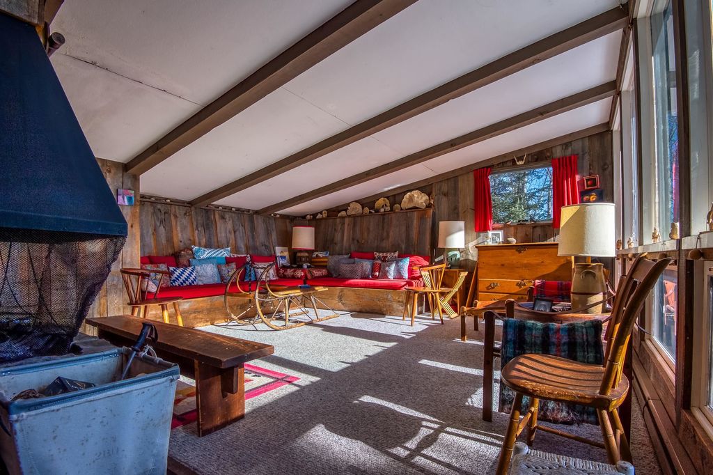 Photo of 36 Hoffmans Drive, Franconia, NH 03580 (MLS # 5081856)