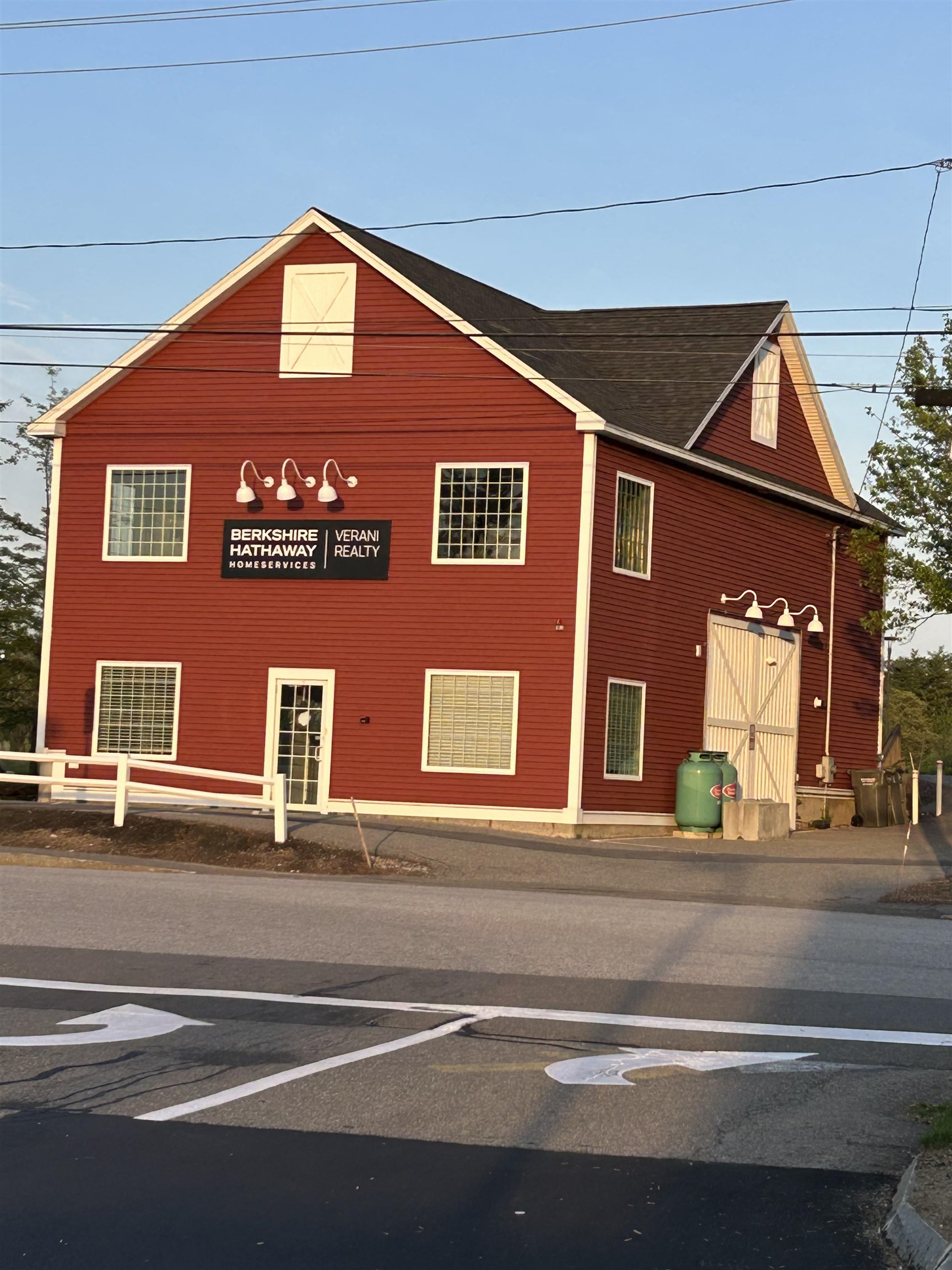 Windham, New Hampshire 03087, United States, ,Commercial,Active,131689