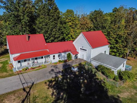 Photo of 29 Harriman Road, Raymond, NH 03077 (MLS # 5056015)