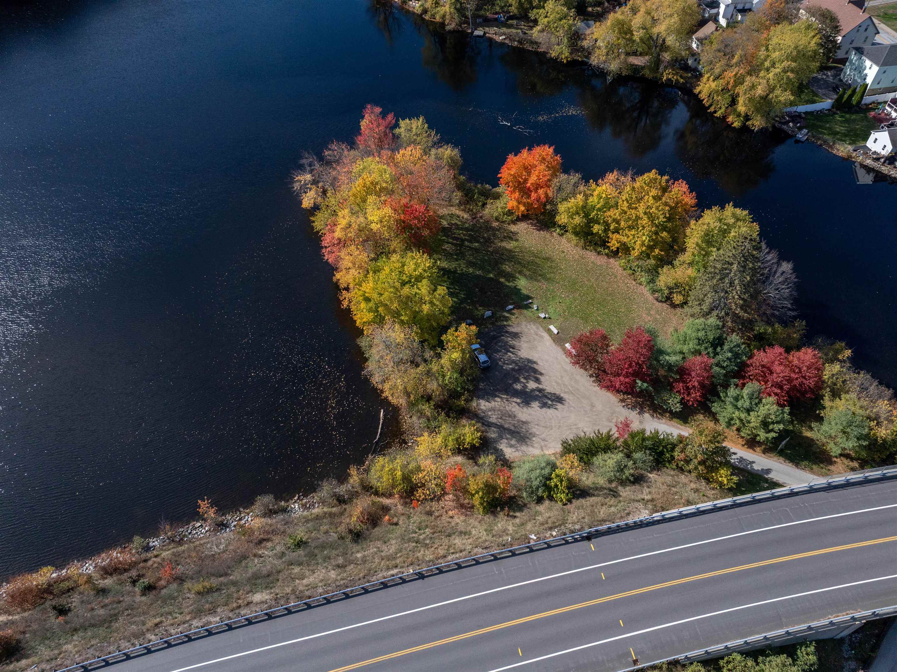 1 1/2 Bartlett Street