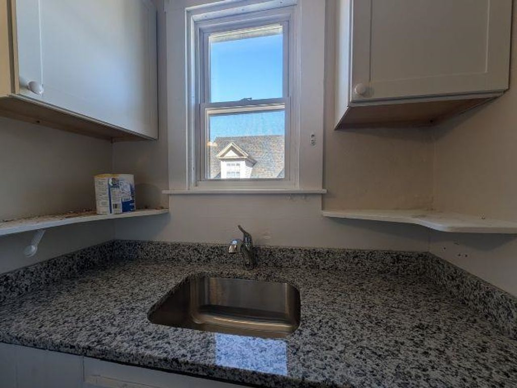 Photo of 145 Main Street #6, Newmarket, NH 03857 (MLS # 5077177)