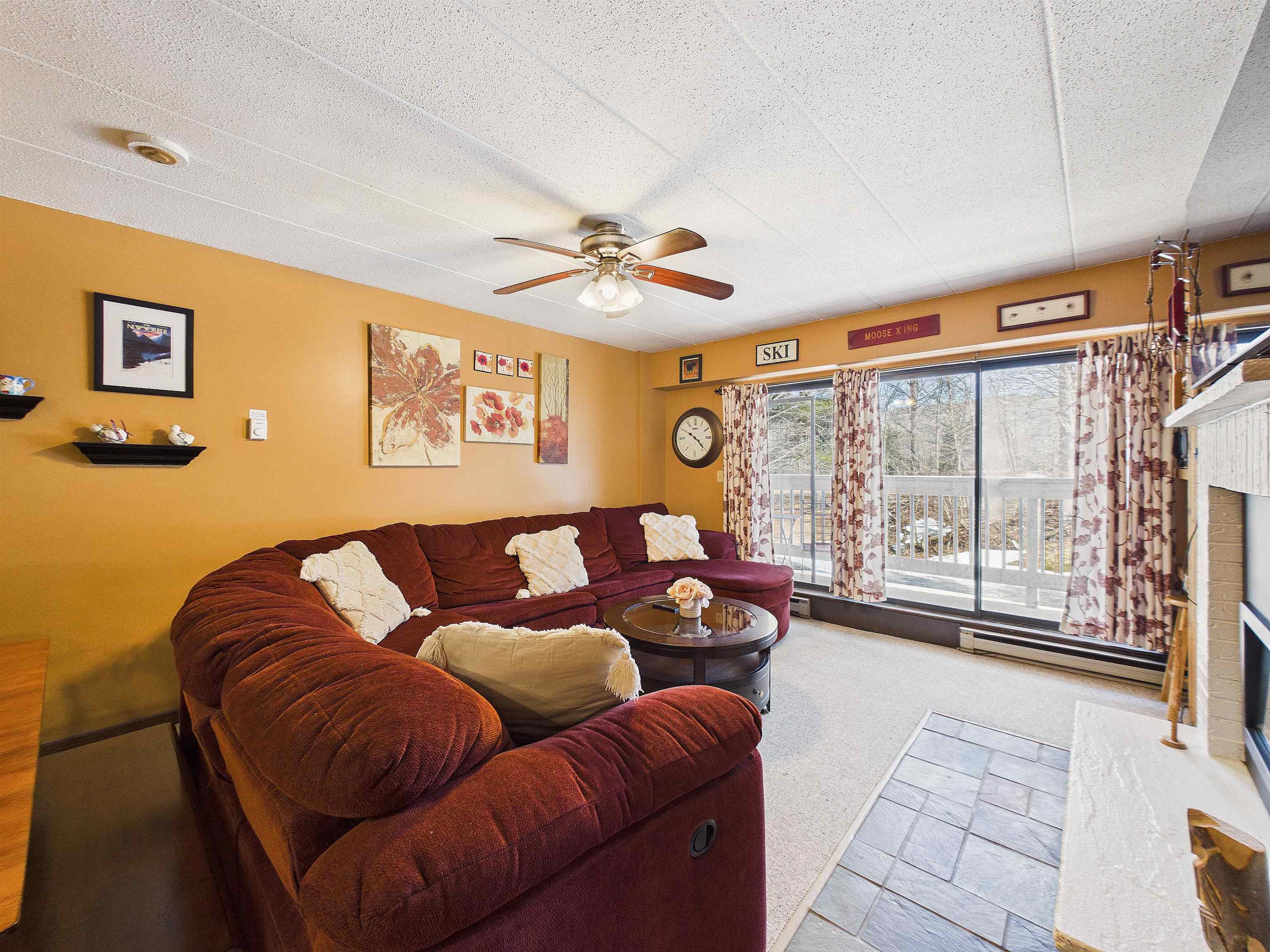 137 East Mountain Road 2B3