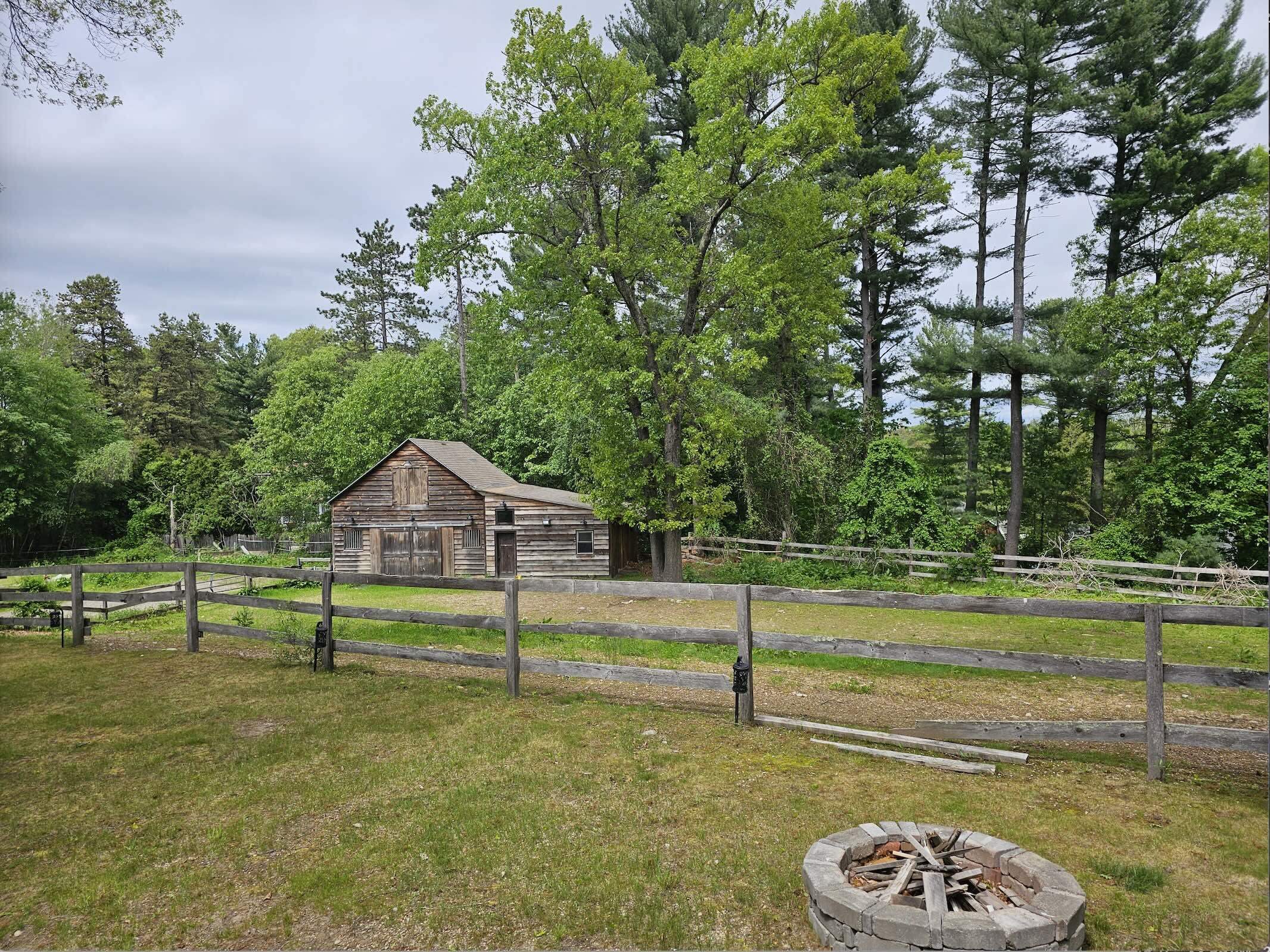 436 Mammoth Road