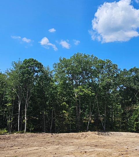 Photo of 29 Blaisdell Court #17, Raymond, NH 03077 (MLS # 5056892)