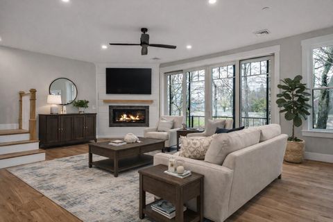 24 LITTLE BAY Drive Dover NH 03820