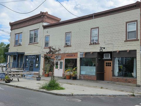 25 Back Street Randolph VT 05060