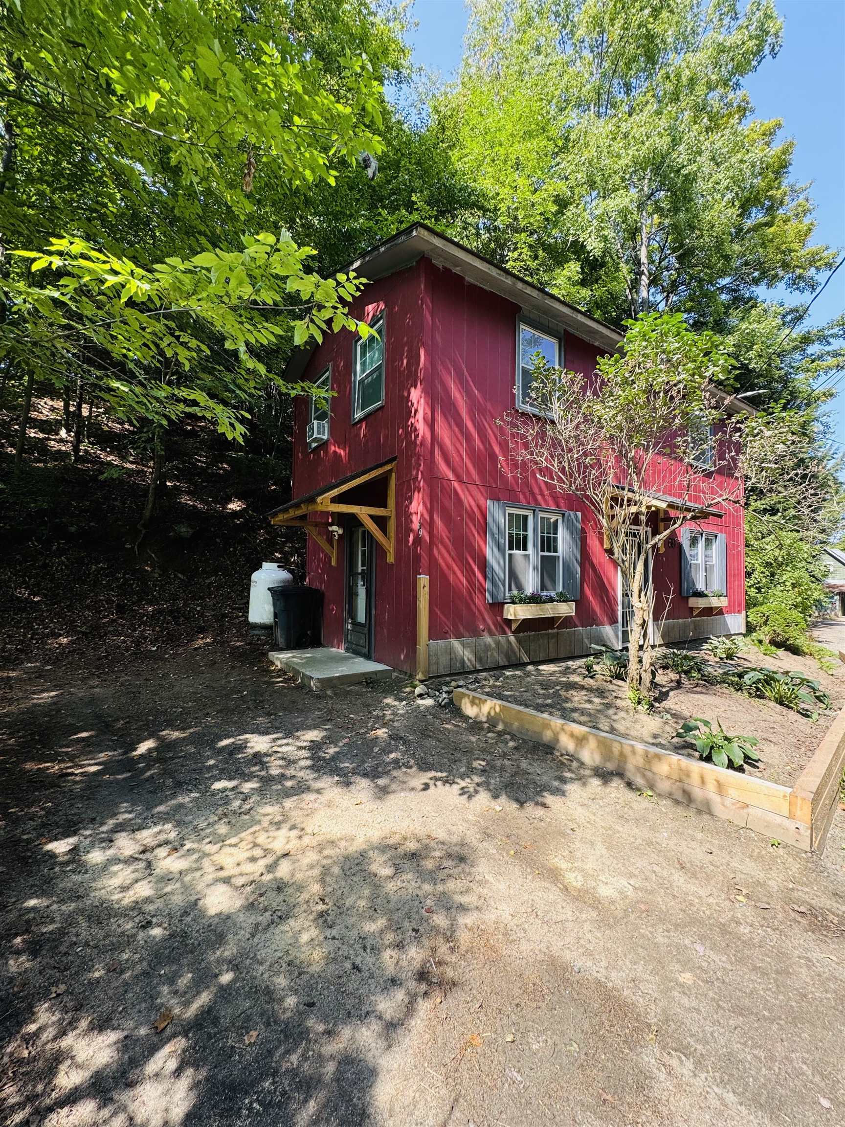 Morristown, Vermont 05661, United States, 3 Bedrooms Bedrooms, ,1 BathroomBathrooms,Residential,Active,206540