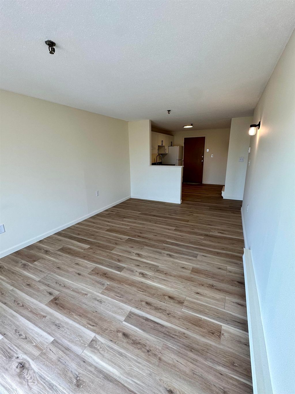 Photo of 502 High Street #305, Hampton, NH 03842 (MLS # 5085429)