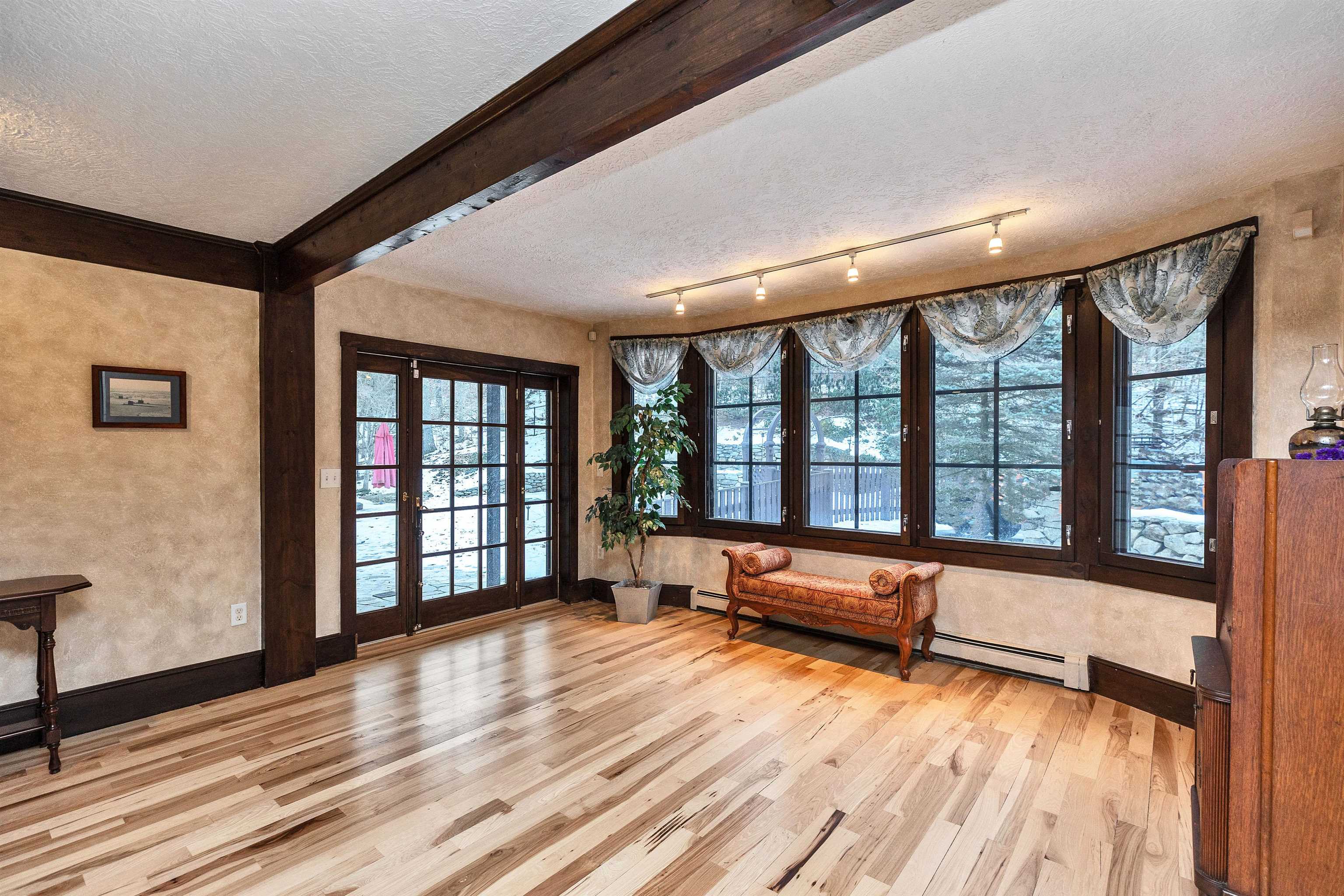 107 Fresh Pond Lane