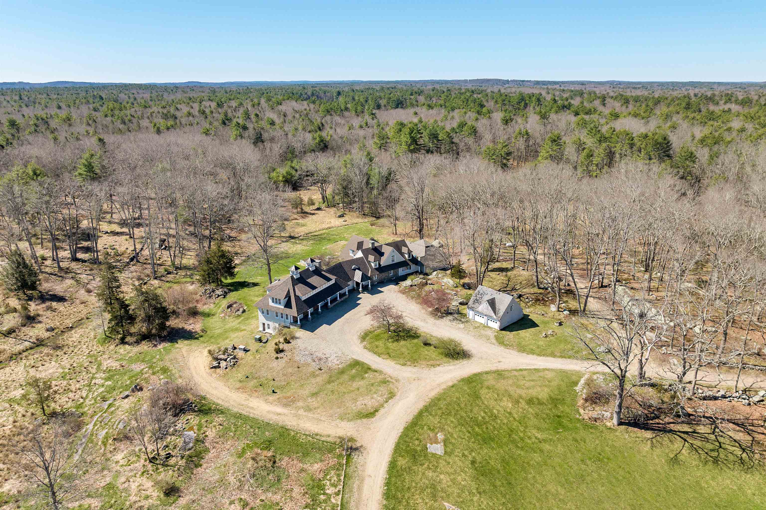 21/25 Winecellar Road