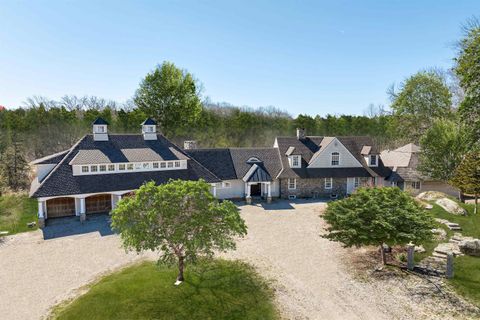 21/25 Winecellar Road Durham NH 03824