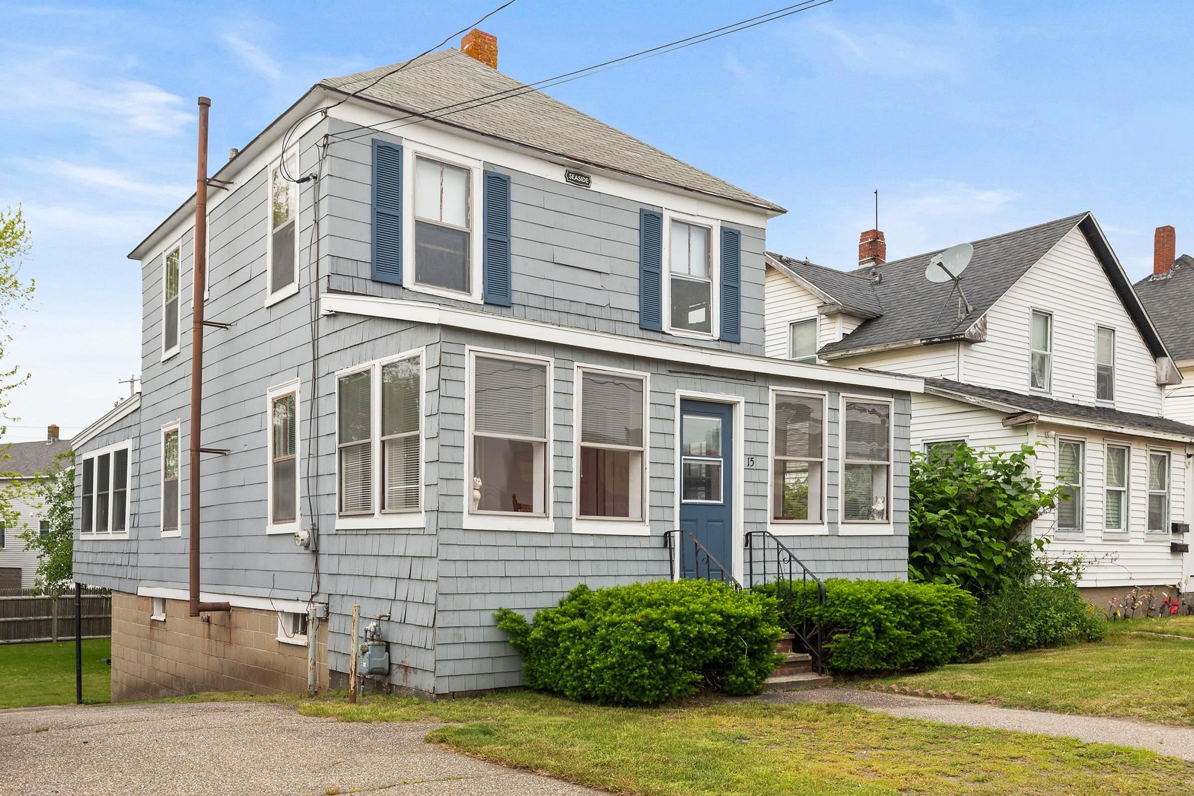 13-15 Ocean Boulevard