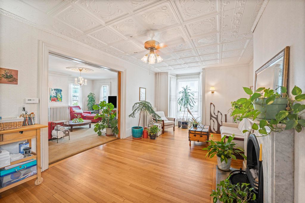 Photo of 23 Mount Vernon Street, Somersworth, NH 03878 (MLS # 5051226)