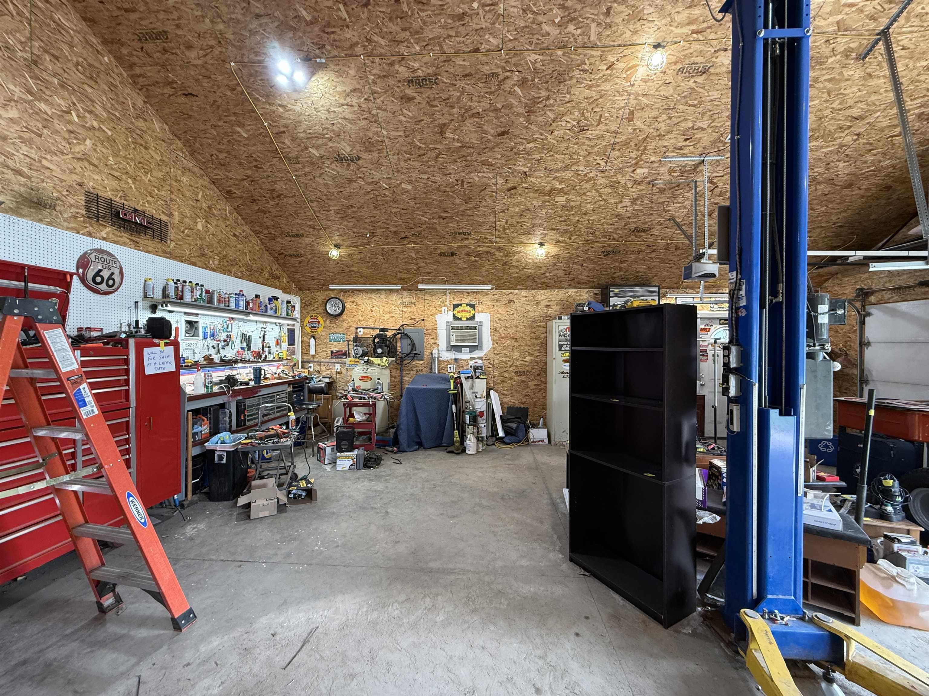 Morristown, Vermont 05661, United States, 3 Bedrooms Bedrooms, ,1 BathroomBathrooms,Residential,Pending,143253