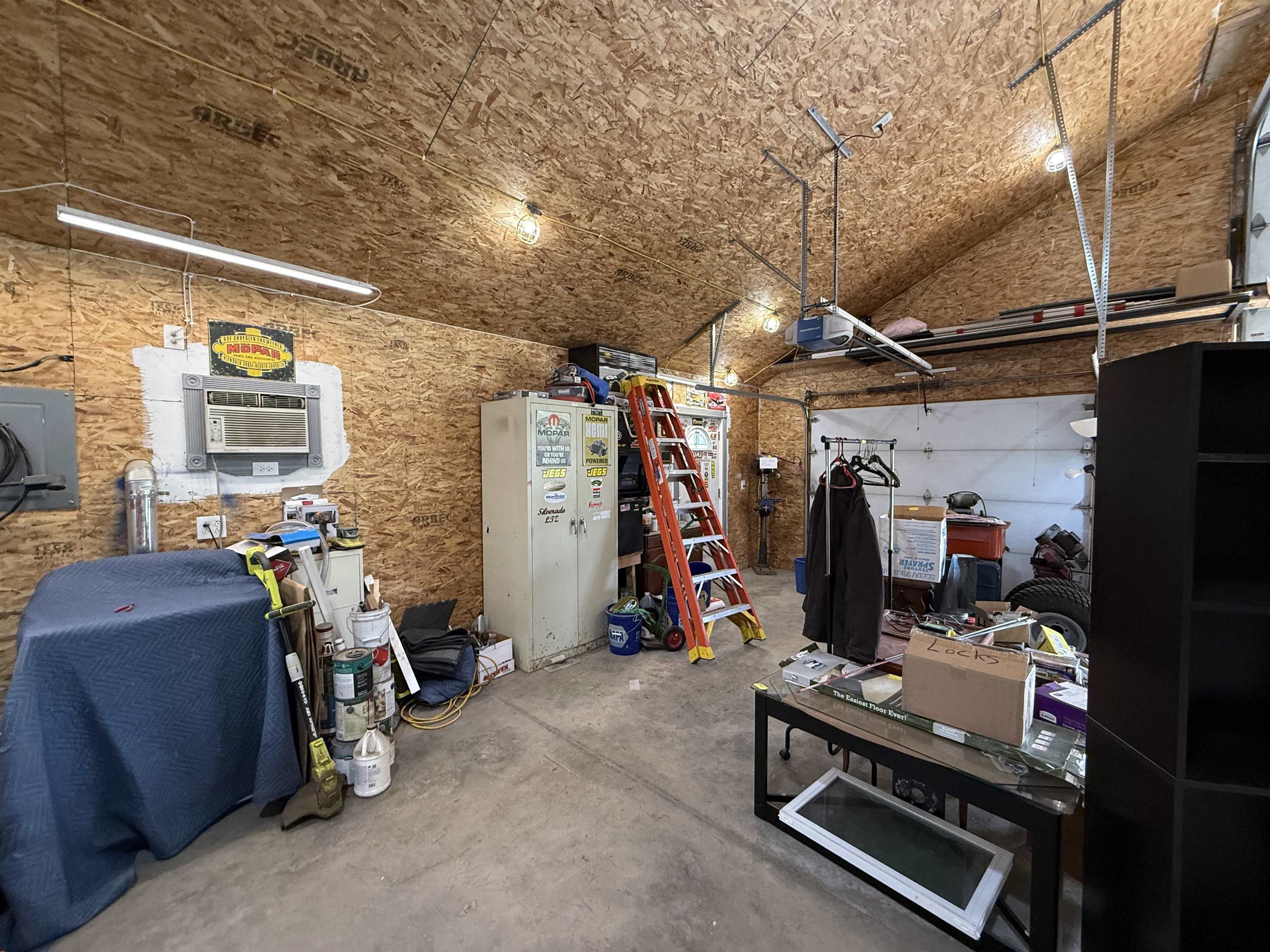 Morristown, Vermont 05661, United States, 3 Bedrooms Bedrooms, ,1 BathroomBathrooms,Residential,Pending,143253