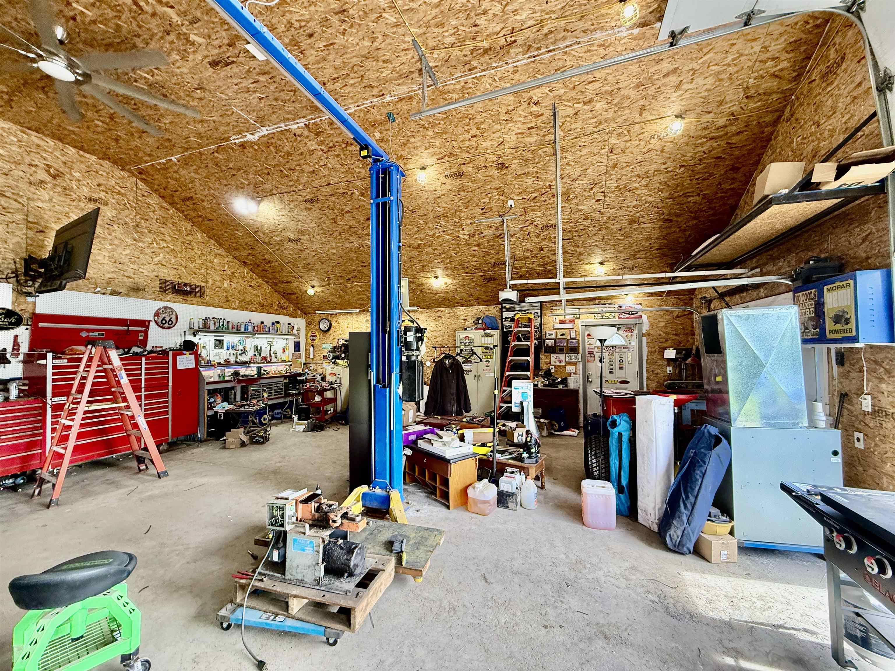 Morristown, Vermont 05661, United States, 3 Bedrooms Bedrooms, ,1 BathroomBathrooms,Residential,Pending,143253