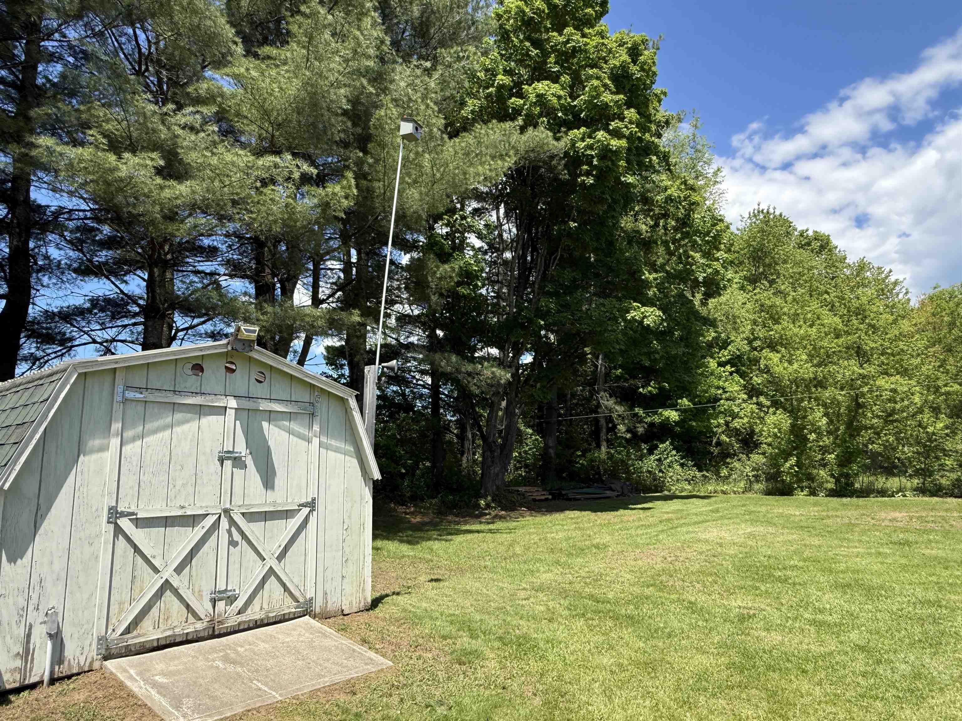 Morristown, Vermont 05661, United States, 3 Bedrooms Bedrooms, ,1 BathroomBathrooms,Residential,Pending,143253