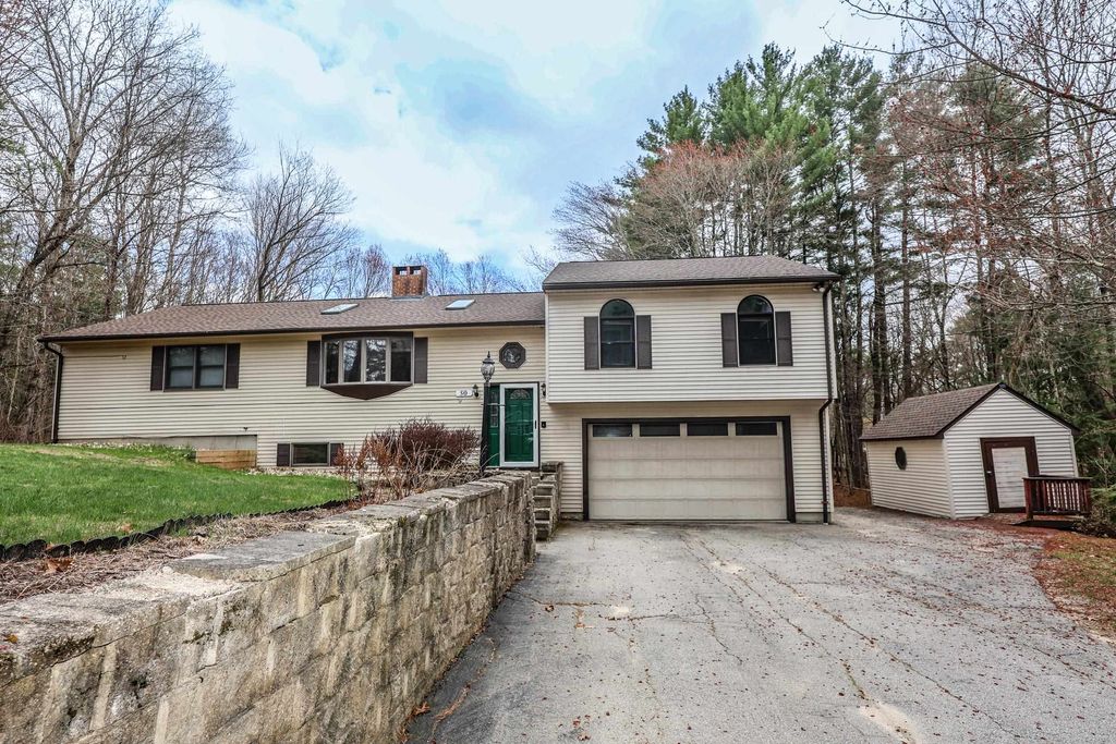 Photo of 50 Edinburgh Drive, Bedford, NH 03110 (MLS # 5084790)