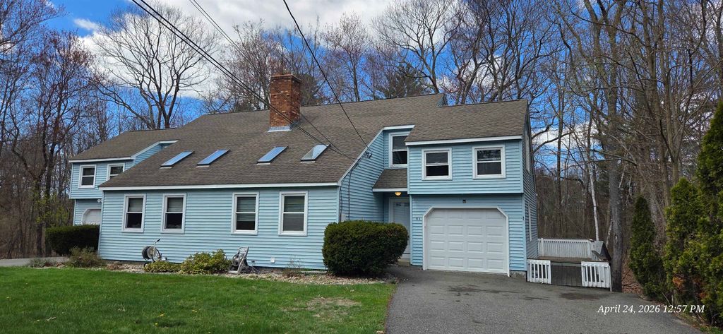 Photo of 15 Bonnie Lane #R, Derry, NH 03038 (MLS # 5085561)