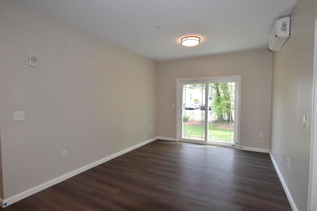 Photo of 217 Rockingham Road #101, Londonderry, NH 03053 (MLS # 5069915)