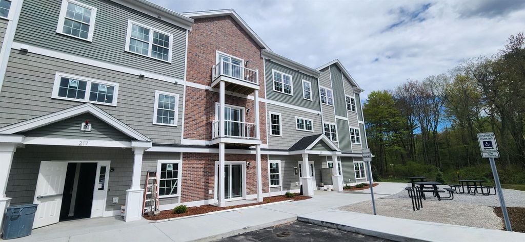 Photo of 217 Rockingham Road #101, Londonderry, NH 03053 (MLS # 5069915)