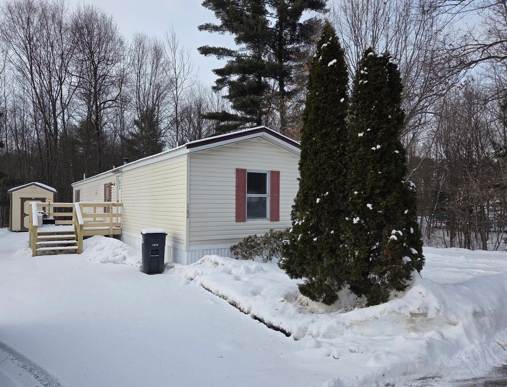 Photo of 162 Pebblewood Drive, Charlestown, NH 03603 (MLS # 5076007)